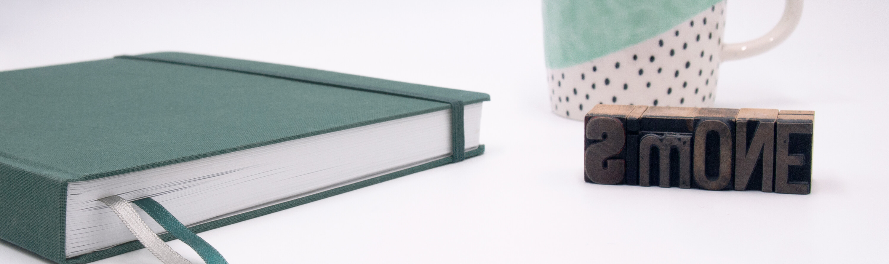ellie-and-liv-contact-page-contact-form-details-green