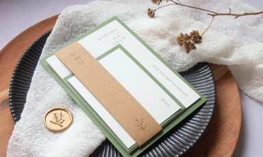 Ellie-and-Liv-eco-friendly-wedding-stationery